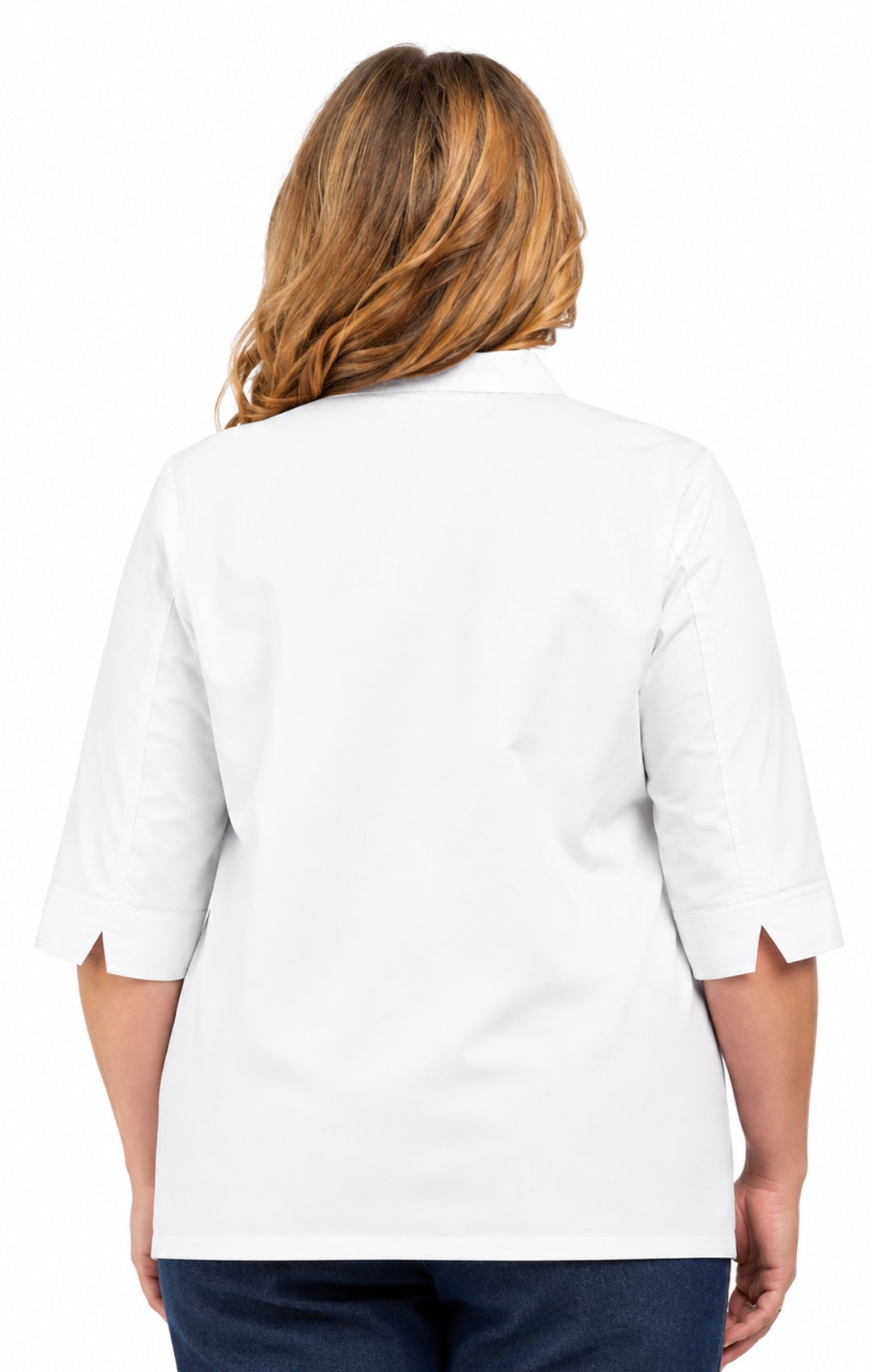 Person wearing a white blouse with a three-quarter sleeve on a white background